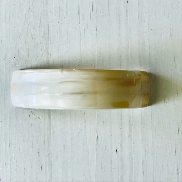 Vintage French pearl off white crème made with in France hair clip barrette - Picture 3 of 9